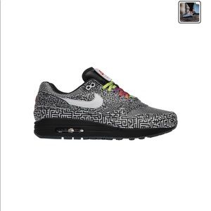 Meet your Posher, Devin